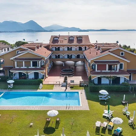 Aquarama - By Impero House Apartment Feriolo Exterior photo