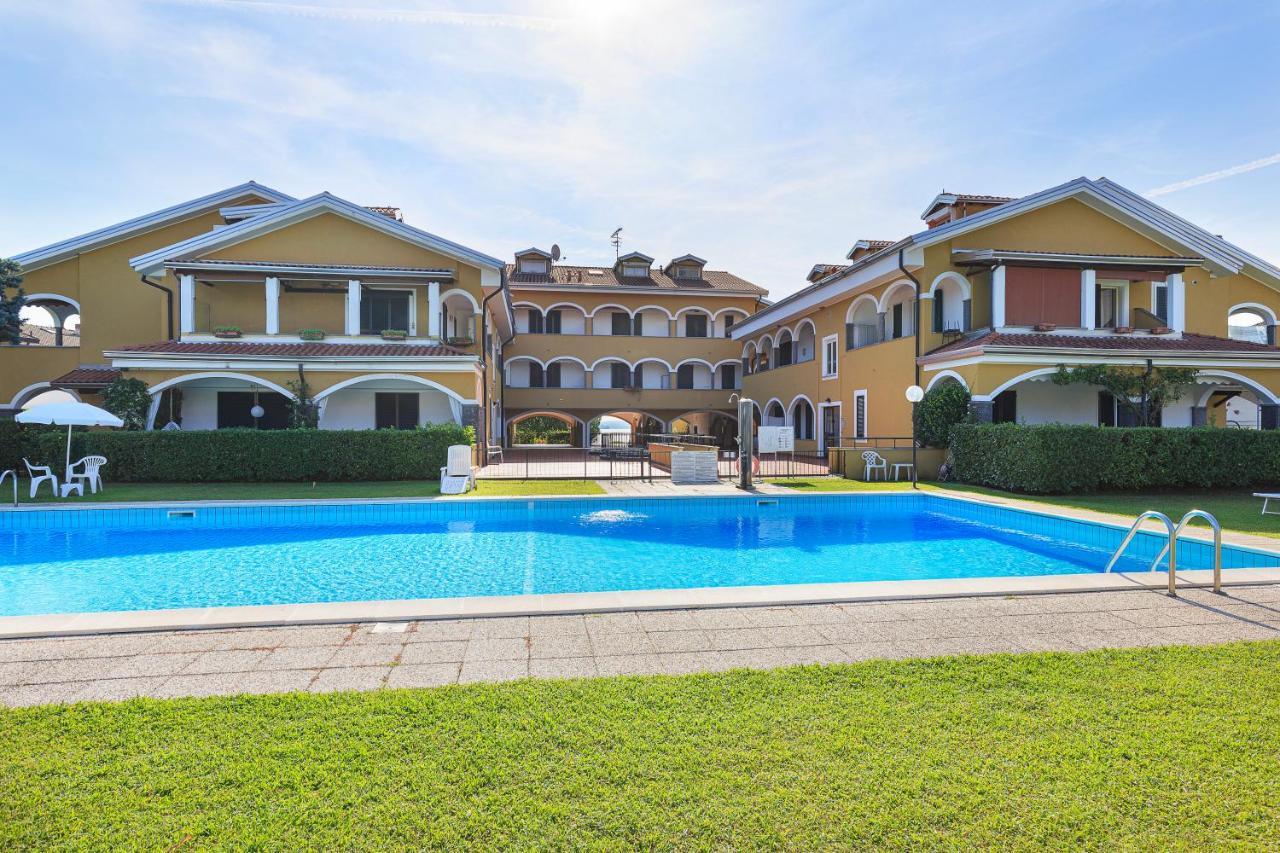 Aquarama - By Impero House *